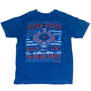 Rare Affliction freedom defender tröja - Säljer en blå rare t shirt från affliction. Skicka gärna bud