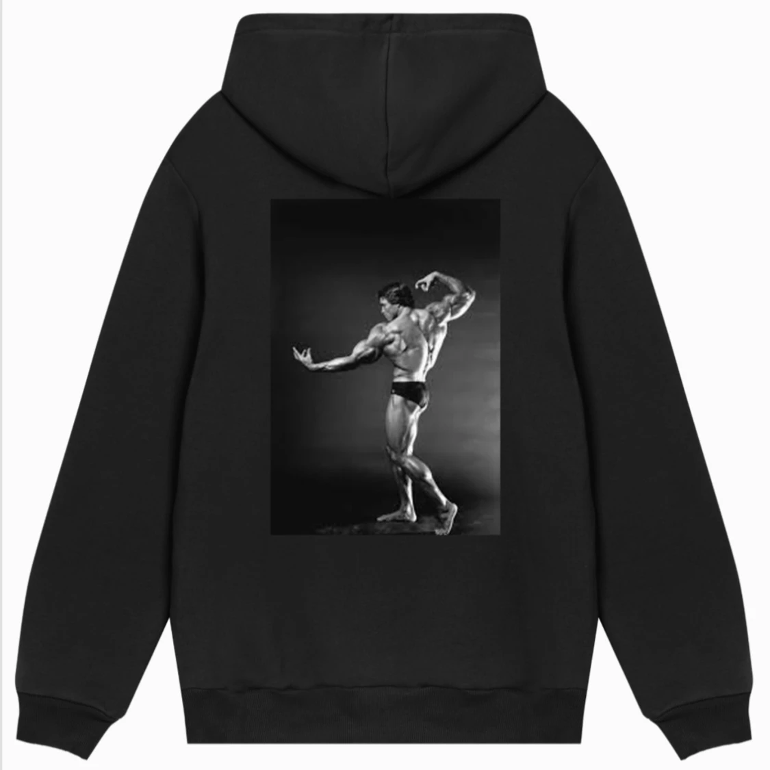 Svart hoodie med citat av Arnold!  - 1