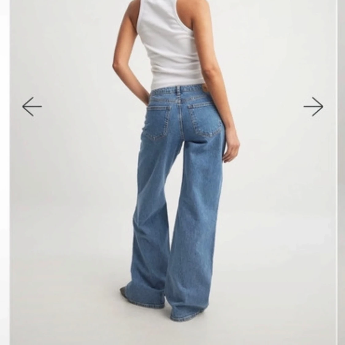 Low wide jeans från NA-KD - 1