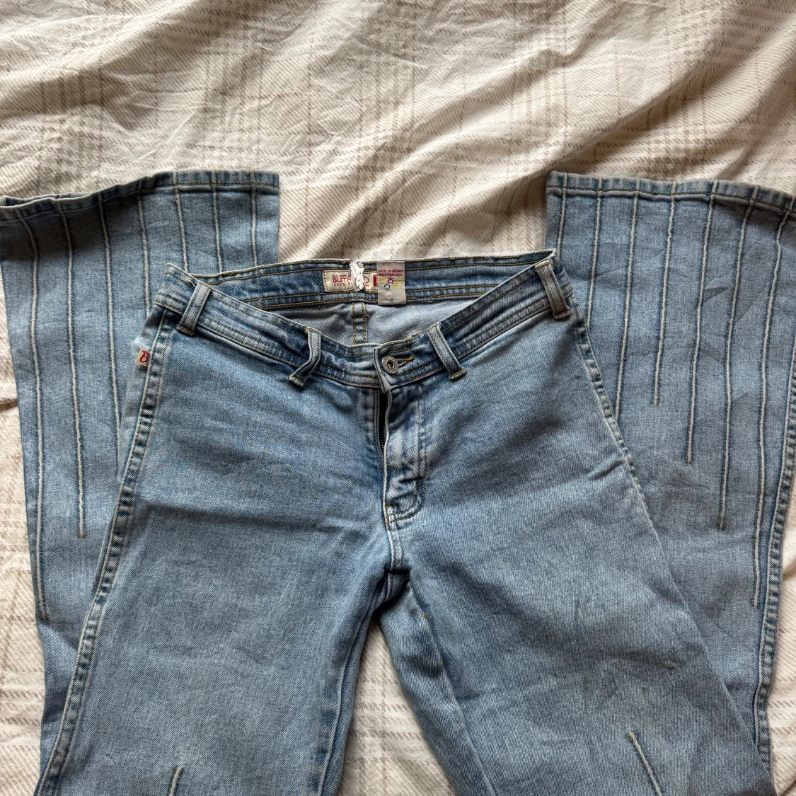 lågmidjade bootcut jenas