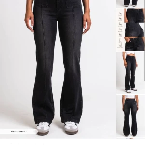 Svarta byxor från Madlady - Snygga svarta byxor från Madlady med låg midja och bootcut-stil. Perfekta för en trendig look. Byxorna har en klassisk design med fickor fram och bak. De är I storlek 36 i midjan och short i längden.