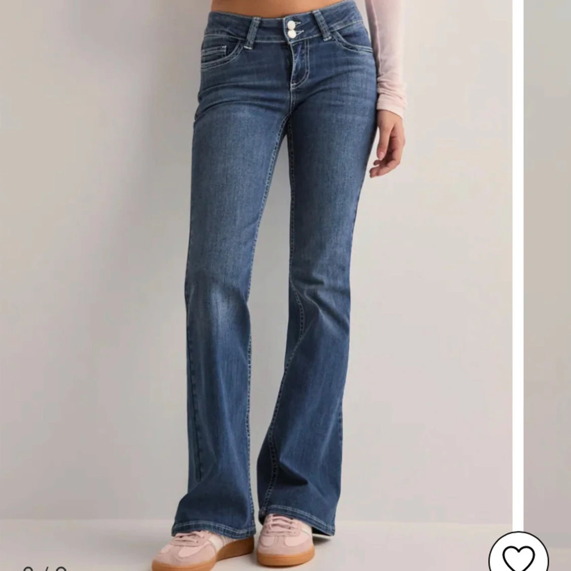Blå bootcut jeans - 1