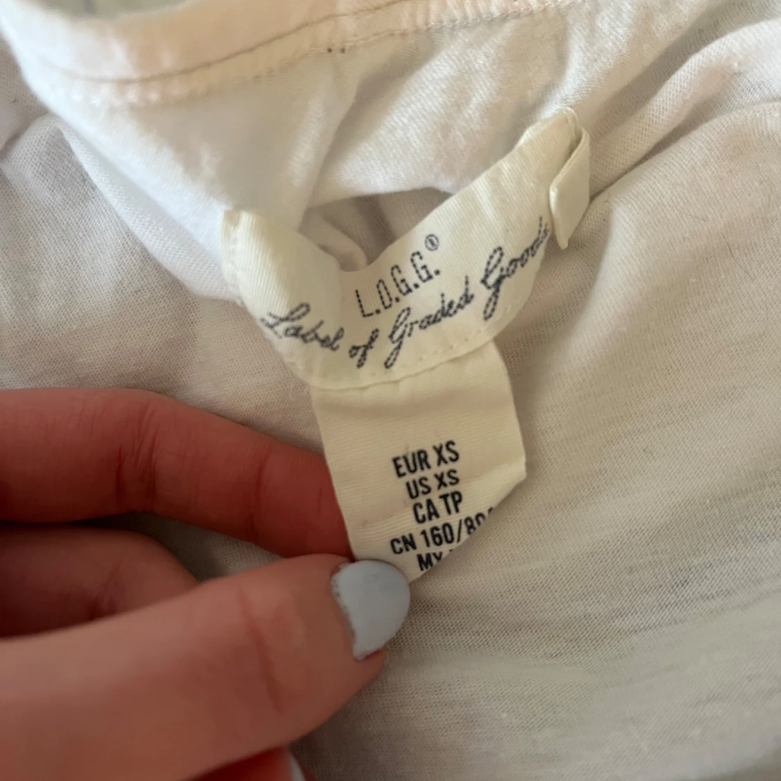 Vit offshoulder topp från L.O.G.G. - 1