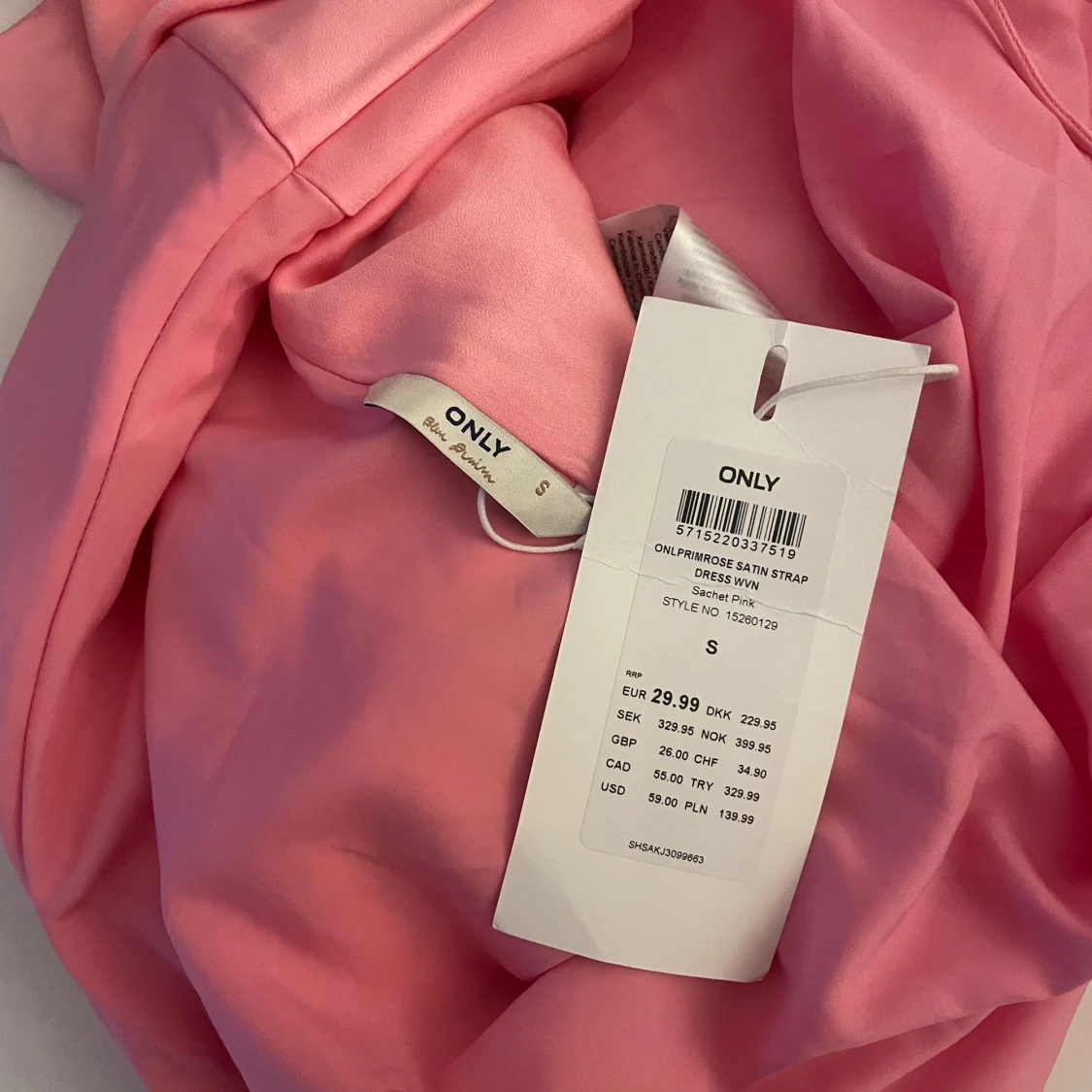 Rosa klänning  - 2
