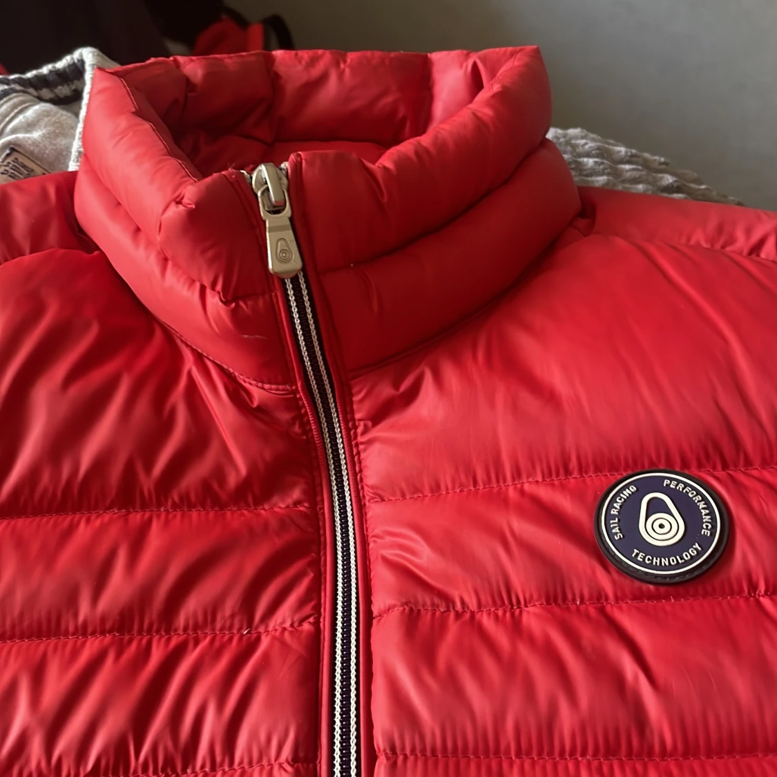 Tjaten som är i storlek M,  - 1