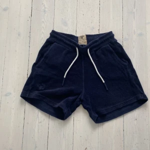 OAS Shorts+Tshirt i frotté  - OAS frotté shorts och t-shirt storlek tolv år