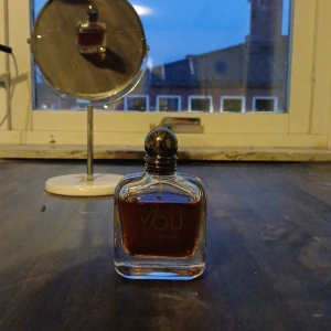 Stronger with you intensly swy - 100ml swy intesly ganska ny använt runt 15 ml bra till vinter och vår 