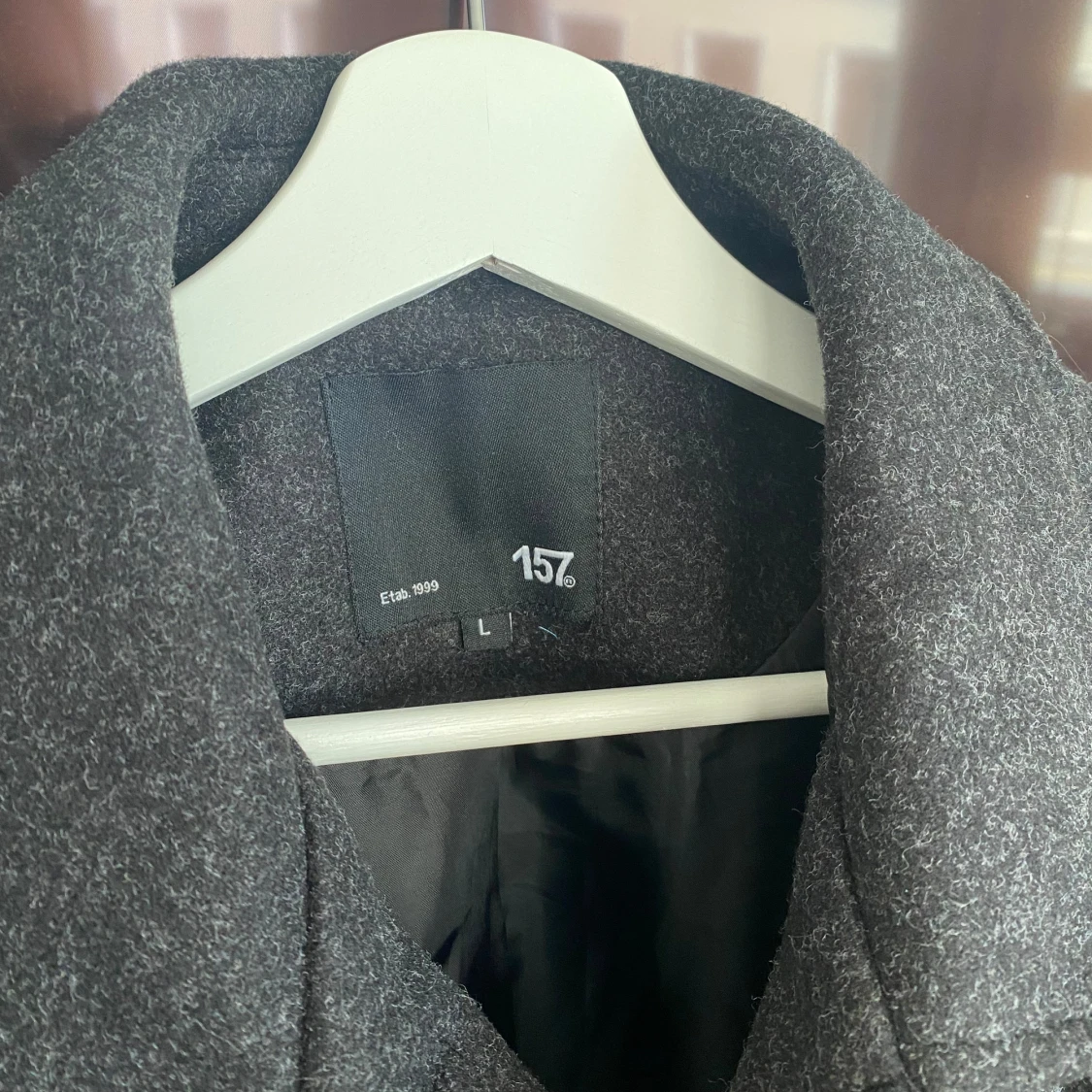 Mörkgrå kort kappa - 1