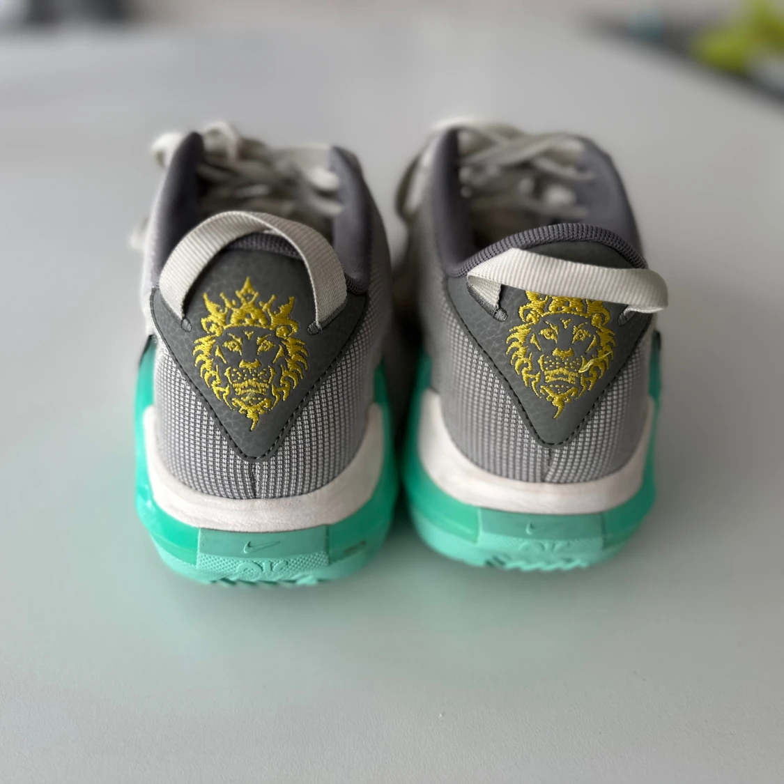 Basketskor Nike lebron 7s - 90