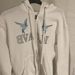 Oanvänd Bvaldi zip hoddie  - Oanvänd hoodie st s
