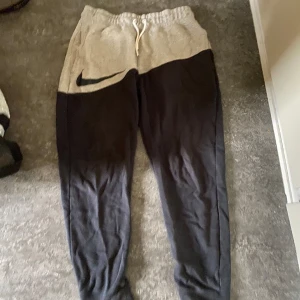 Nike byxor sällsynt - Storlek M men passar även S