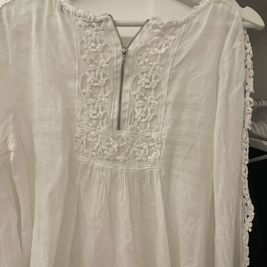 Vit blus från Zara  - 2