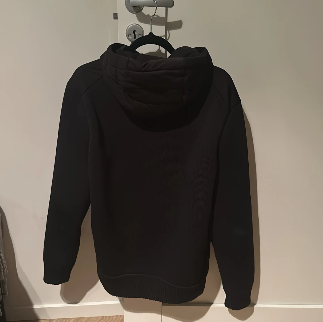 Svart cardigan från Save The Duck - 2