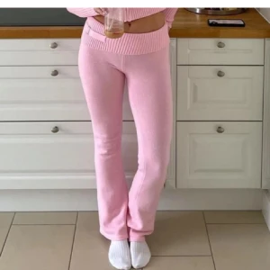 Rosa Leggings  - Säljer dessa helt nya leggings, kom privat för egna bilder! 🩷