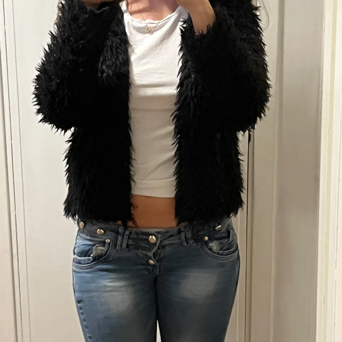 Svart pälskofta - 1