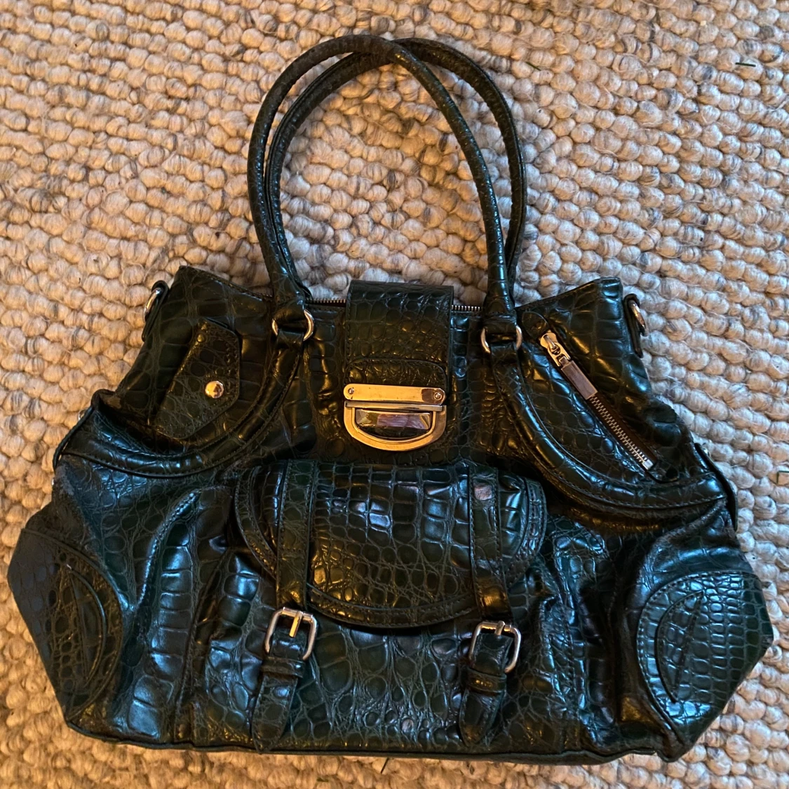 Mörkgrön handväska