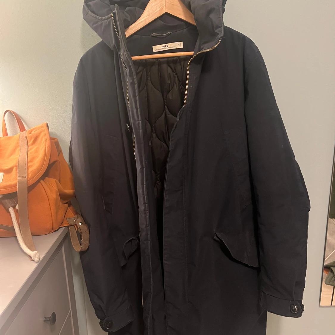 Svart parkajacka från Hope - 1
