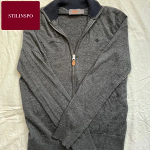 Morris fullzip - Riktigt skön fullzip från morris! - 100% merinoull - utmärkt skick: 9/10