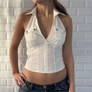 Vit halterneck  - Jätte snygg halterneck topp🤍 Nyskick 