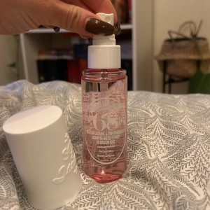 Sol de Janeiro  - 68 parfym  Sprayat ett par ggr, syns på bilden hur mycket är kvar 