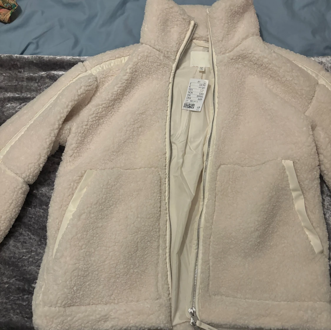 TEDDY FLEECE JACKA HM  - 90