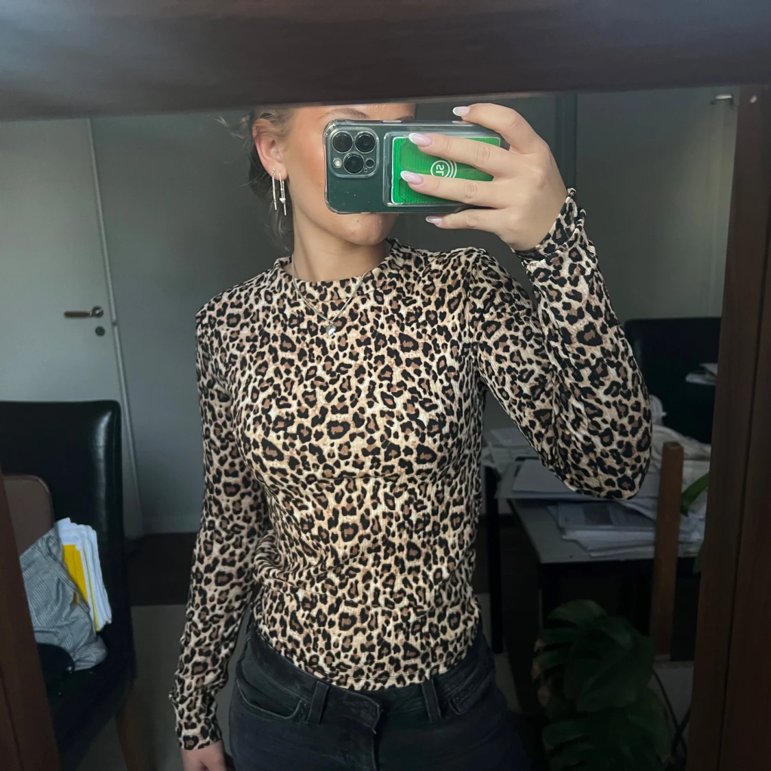 Tajt leopard tröja - 90