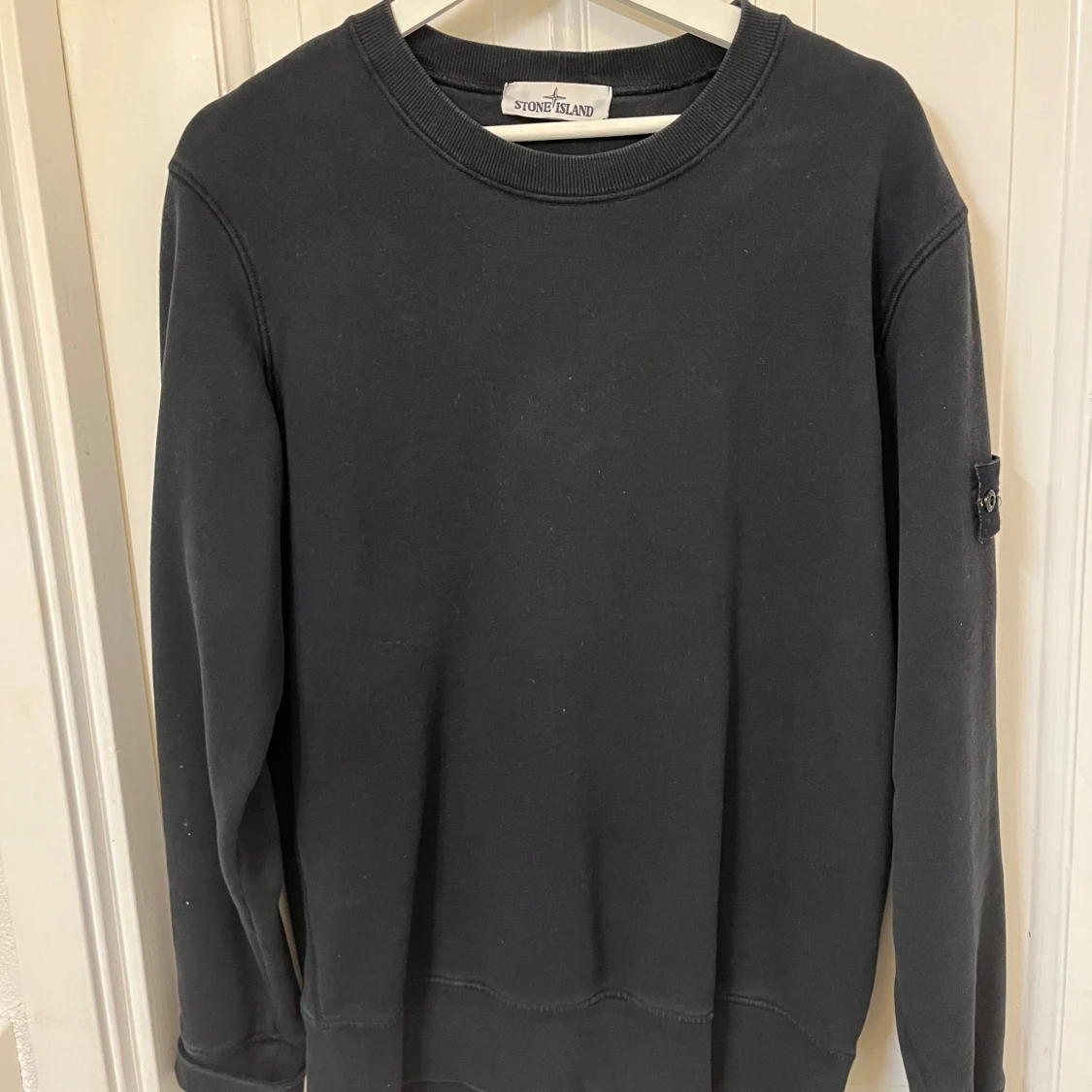 Stone Island tröja svart (medium) - 90