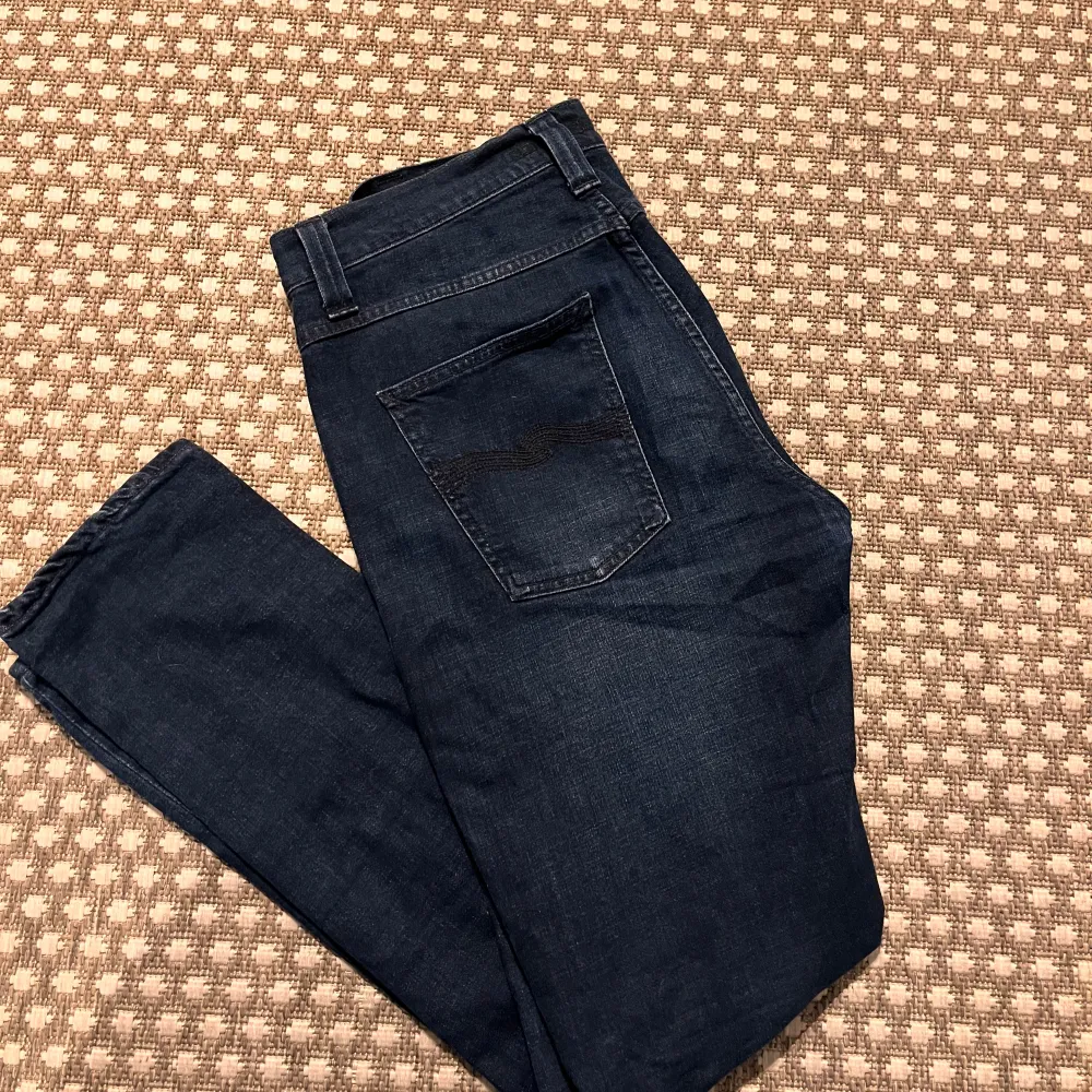 Nudie jeans ”Lean Dean” | Skick 8/10 | nypris ca 1500 mitt pris 499 | dm vid frågor och funderingar | . Jeans & Byxor.