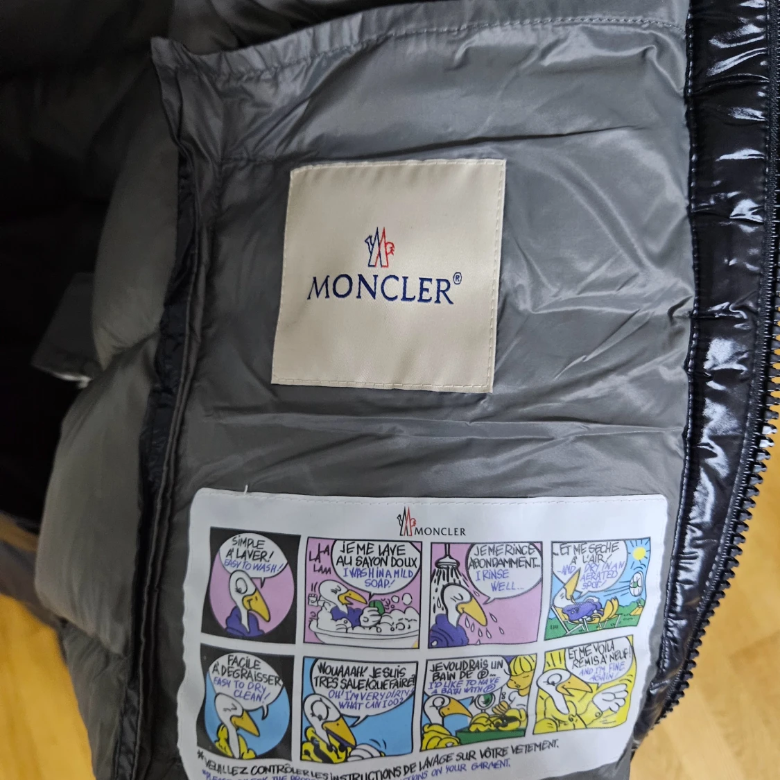 Monclear - Väst - Stolek M  - 91