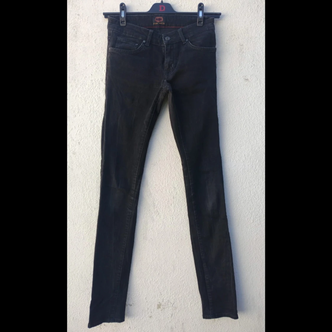  Svarta Jeans från crocker 