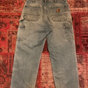 Carhartt jeans - Dubble knees paint splatter jeans