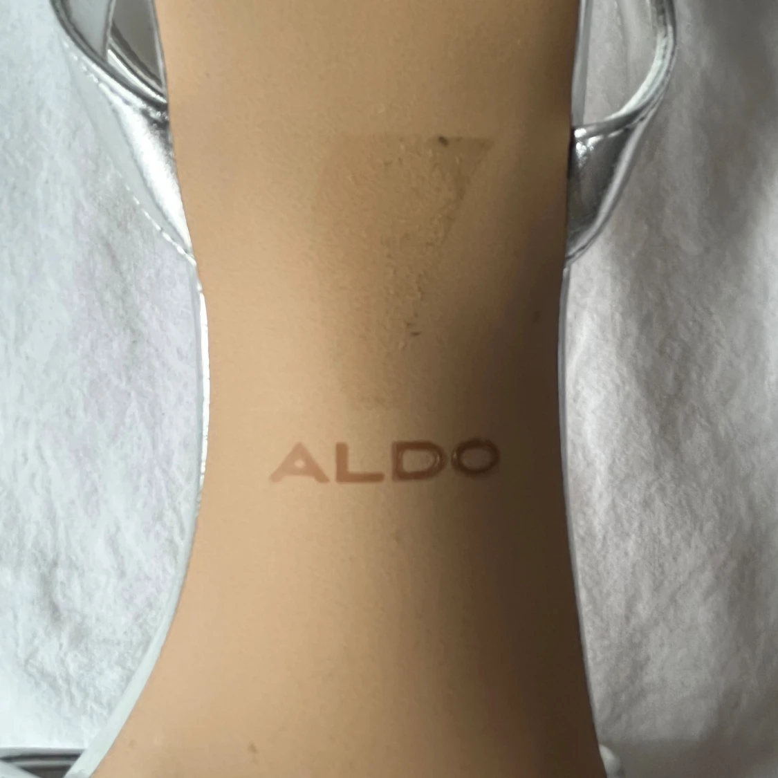 Silvriga sandaler  - 92