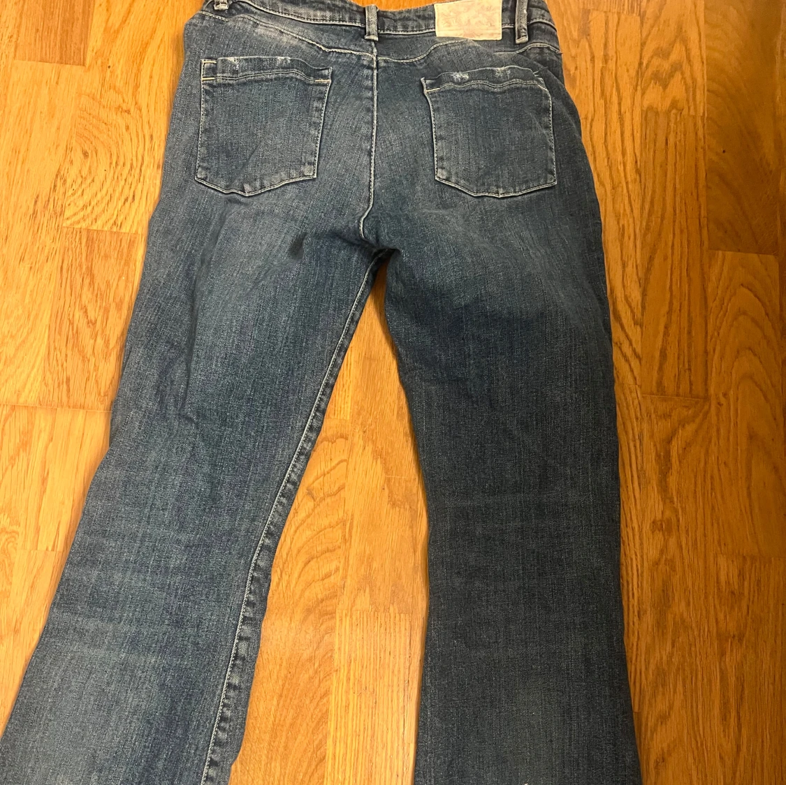 Blå bootcut jeans från Odd Molly - 92