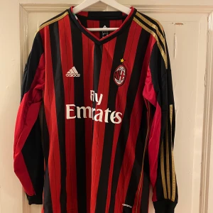 AC Milan retro - Cool retro tröja