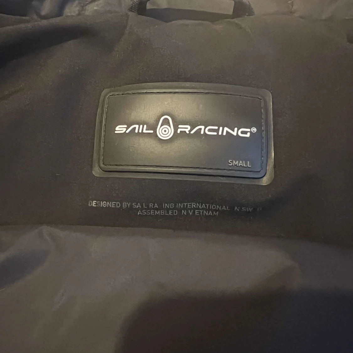 Svart dunjacka från Sail Racing - 91