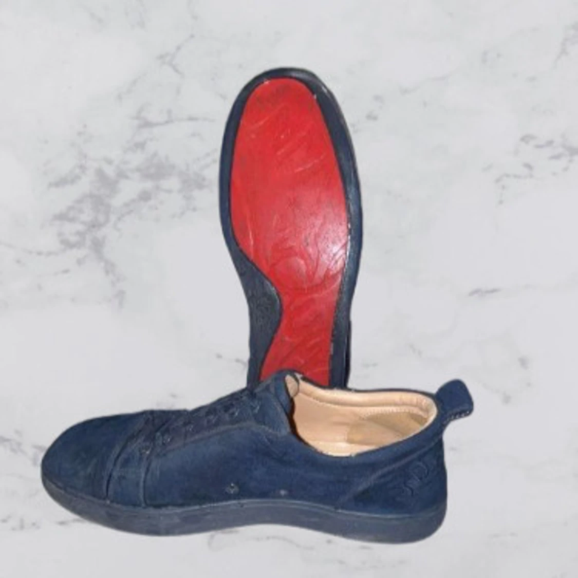 Mörkblå Louboutin  - 91