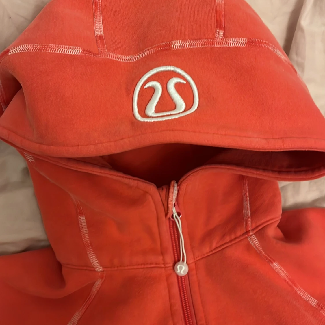 Lululemon rosa jacka - 1