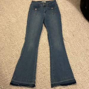 Bootcut jeans - Super snygga bootcut jeans från Brownie❤️