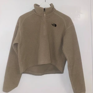 Fleece tröja - Gott skick