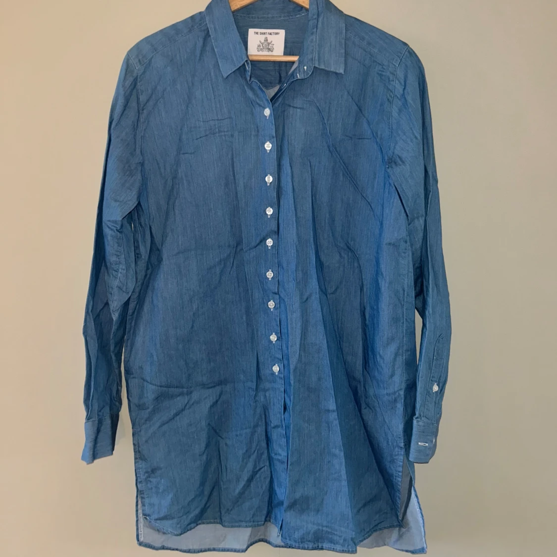 Skjorta från The Shirt Factory 