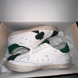 The Gallerist - Säljer nu mina The Gallerist skor, använda max 3-4 ggr. Nyskick inga skador eller nåt. Box till kommer. Kom med pris förslag!