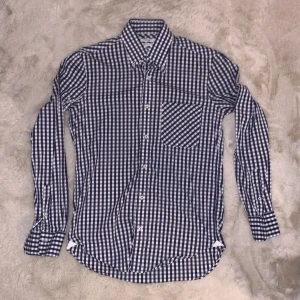 GUTTERIDGE Flanell Skjorta - 9/10 - ny pris 1200+ mitt pris 549kr Skriv för frågor 