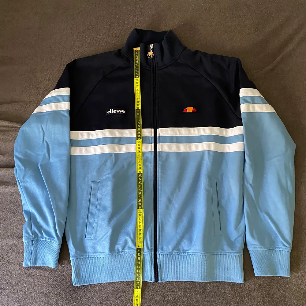 Ellesse zipper. Hoodies.