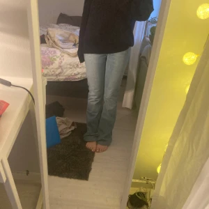 Super snygga Levis jeans - Såå snygga Levis jeans som tyvärr inte passar mig❤️ Storleken är xs 