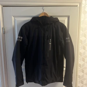 Vinter jacka sail racing - Använd vintern 2023, relativt bra skick.