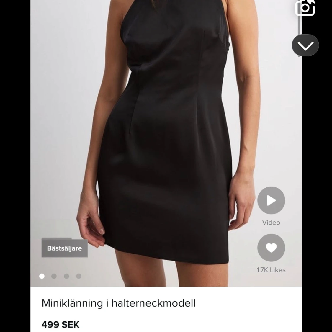 Svart miniklänning i halterneckmodell - 90