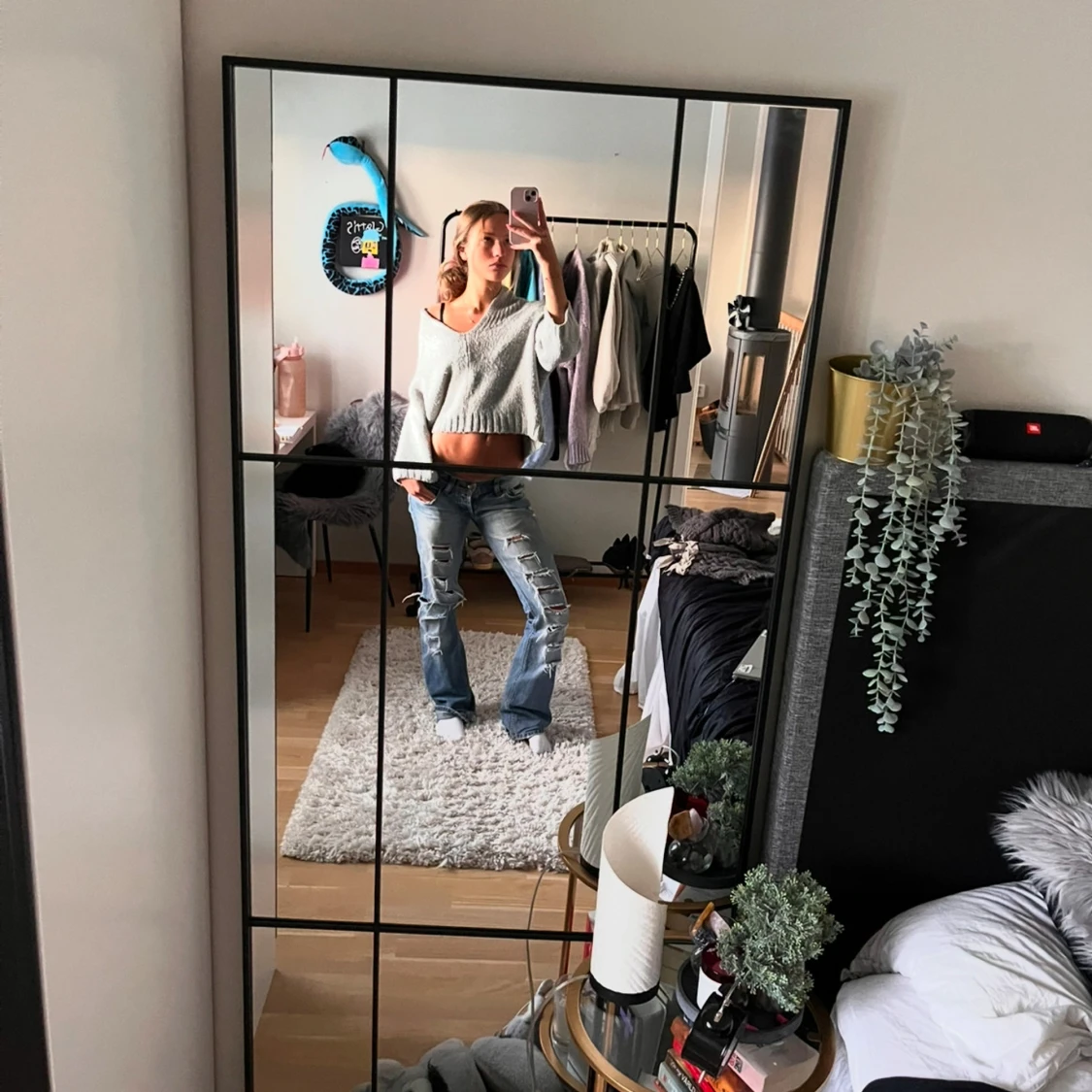 Grå croppad stickad tröja med trekvartsärmar