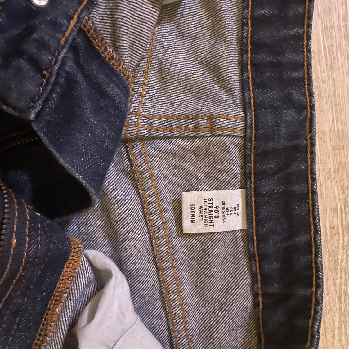 Mörkblå jeans från HM - 92