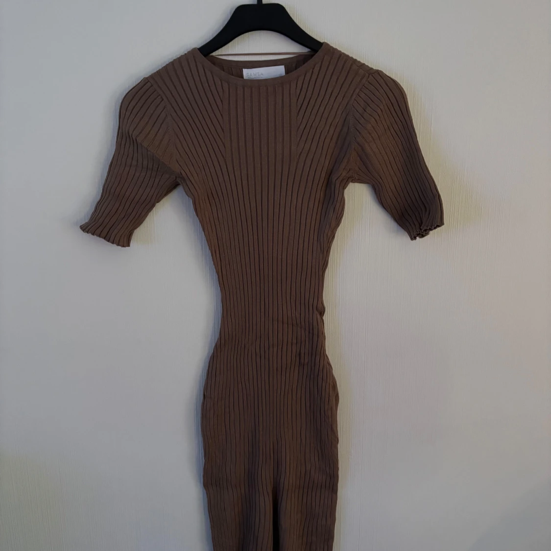 Brun ribbad klänning från Samsa collection - 92