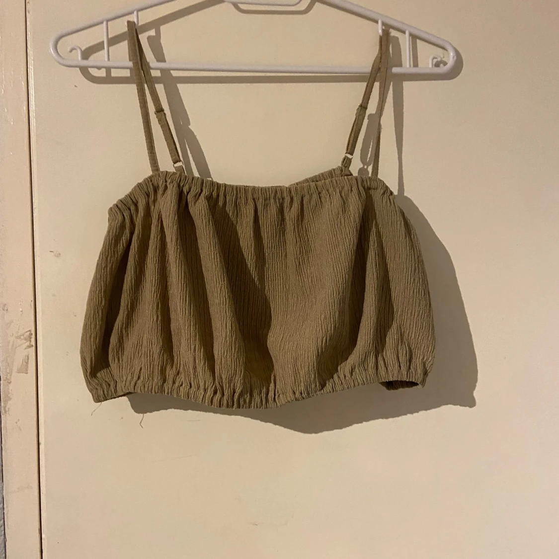 Beige linnetopp från 4th + Reckless